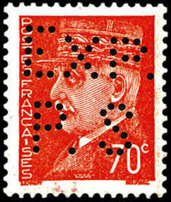Timbre Pétain perforé EXP PS