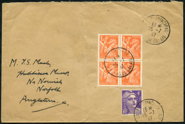 Faux de l'Intelligence Service