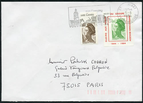 Porte timbre à la gloire du groupe Manouchian