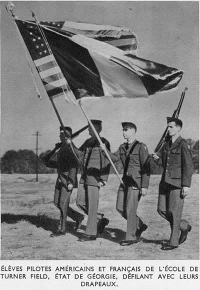 CFPNA garde au drapeau