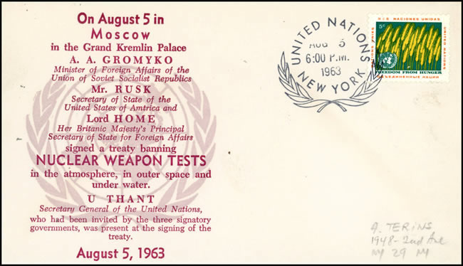 Souvenir de la signature du traité d'interdiction partielle des essais nucléaires.