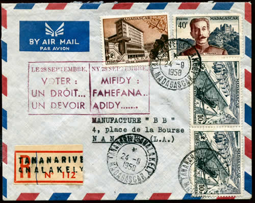 Propagande pour le référendum Madagascar caoutchouc