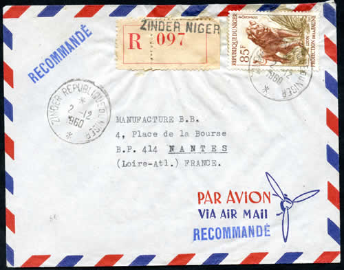 Timbre lion sur lettre