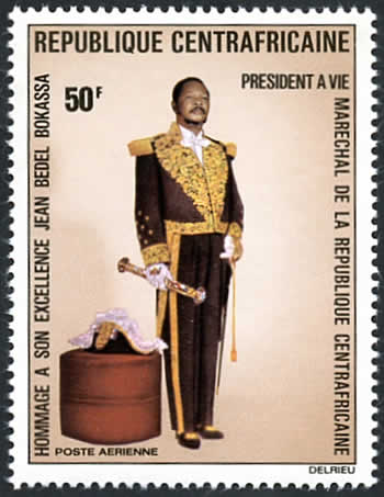 Bokassa en tenue de Maréchal