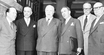Photo des participants à la conférence de Messine