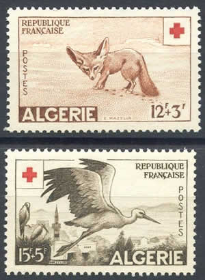 Timbres Croix-Rouge avec légende REPUBLIQUE FRANCAISE