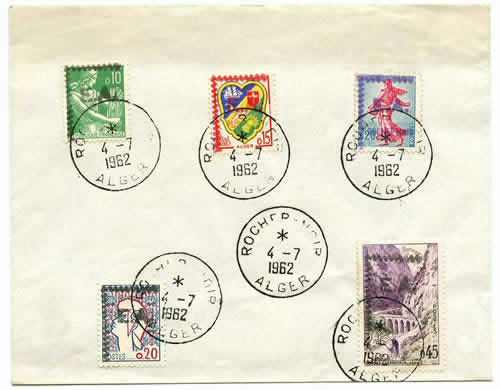 Timbres non prévus surchargés à Rocher Noir